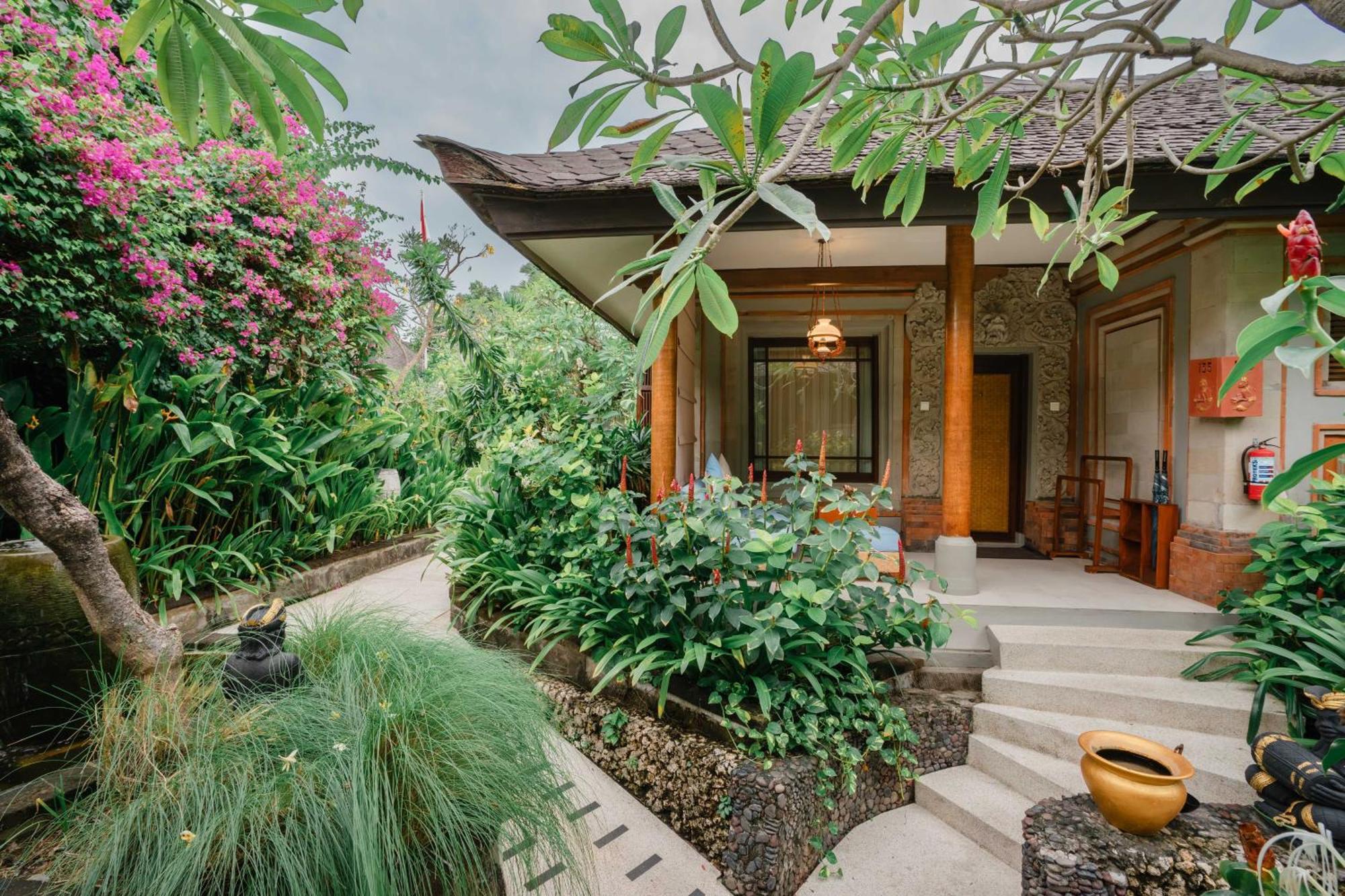Kuta Seaview Boutique Resort Dış mekan fotoğraf
